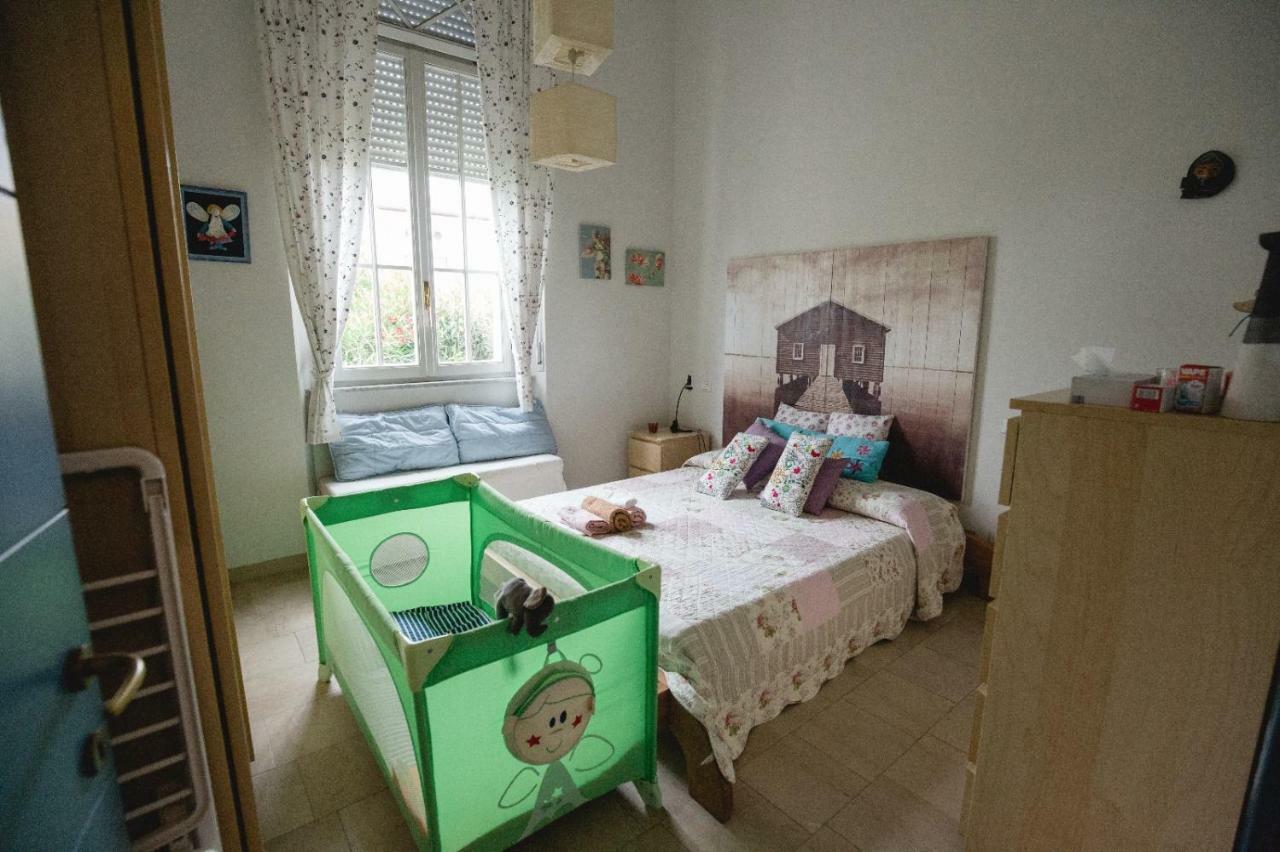Sea Beach Relax Tirrenia Exterior foto